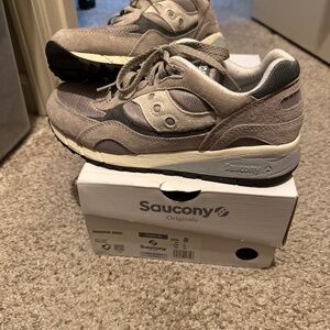 Saucony sneakers